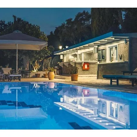 Апарт-отель Corfu Club Maisonette 1 Гоувия