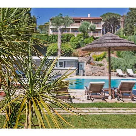 Corfu Club Maisonette 1 Γουβιά