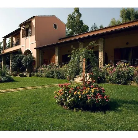 Corfu Club Maisonette 1 Hotel apartamentowy